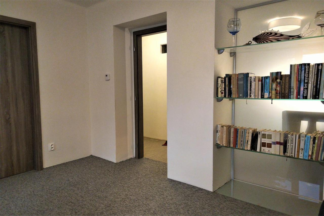 Apartman Banska Bystrica Fortnicka المظهر الخارجي الصورة