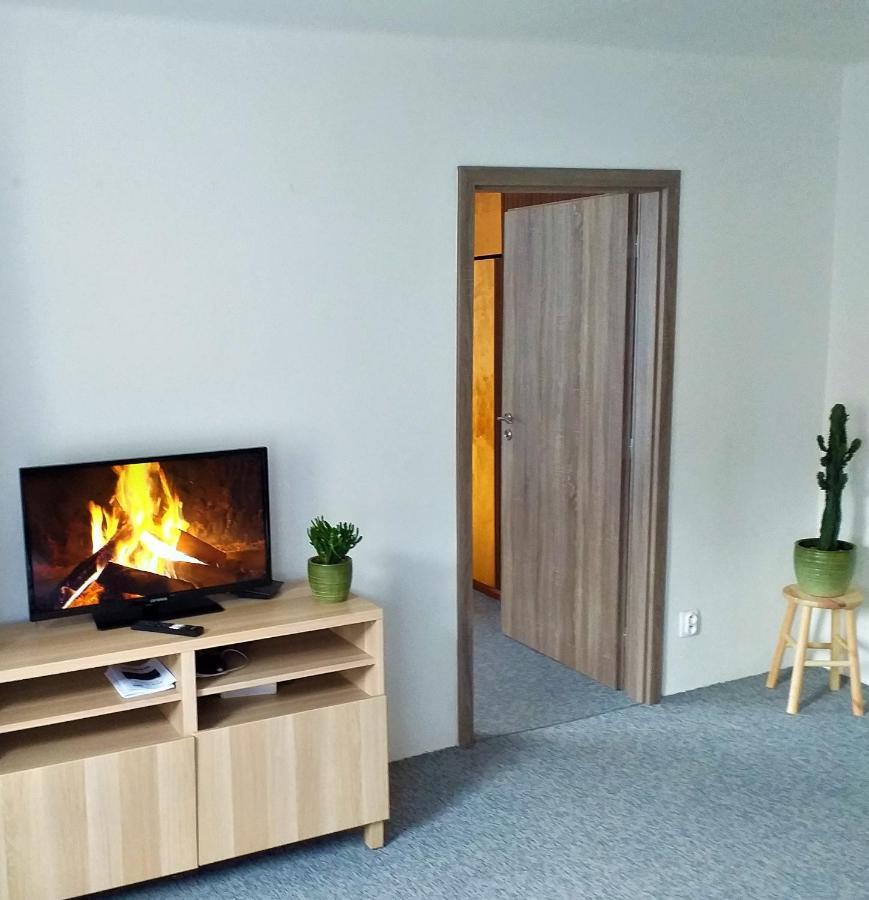 Apartman Banska Bystrica Fortnicka المظهر الخارجي الصورة