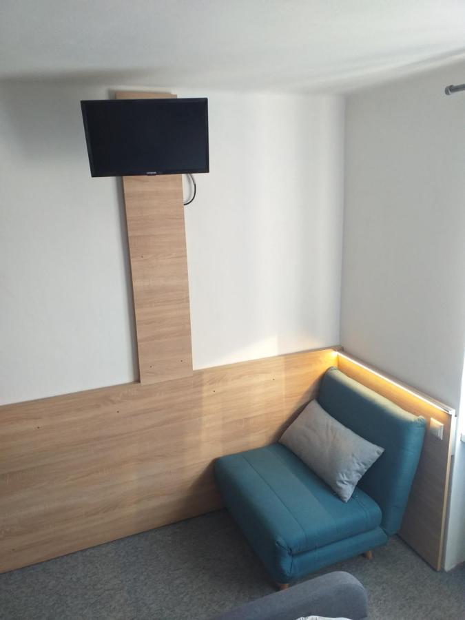Apartman Banska Bystrica Fortnicka المظهر الخارجي الصورة